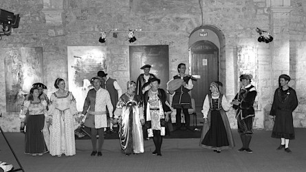 <titreaudio>photos</titreaudio> : concert dansé, lecture sur Ronsard à la collégiale Saint Pierre la Cour au Mans