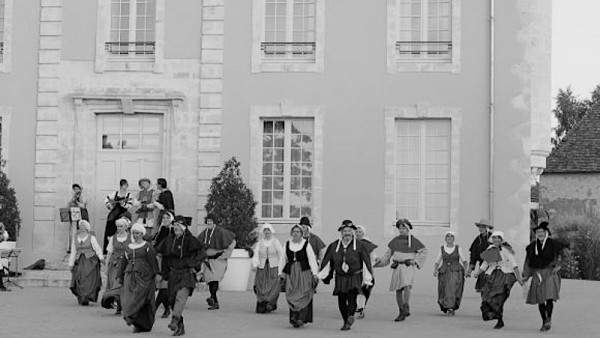 <titrephoto>photos</titrephoto> : musique au château de <em>Haut Eclair</em> à Nogent le Bernard (Sarthe) pour les journées du patrimoine