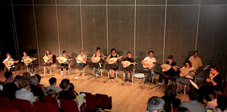 <titrephoto>photos</titrephoto> : Concert de fin d’année des classes de luth (prof. Cyril Gilbert)